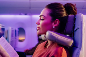 Emirates presenta su “U-Dream”, un nuevo reposacabezas en clase económica 